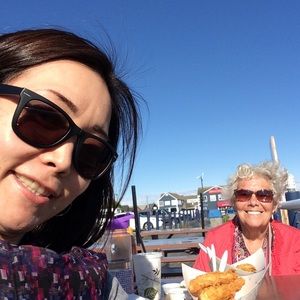 Meet your Posher, Asayo